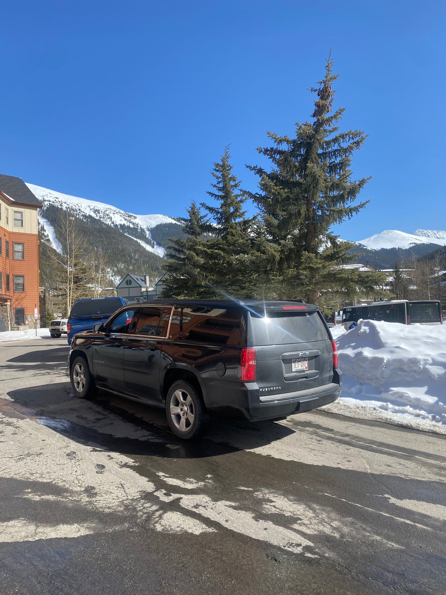 if you need a ride call Powderhound 888-248-7772